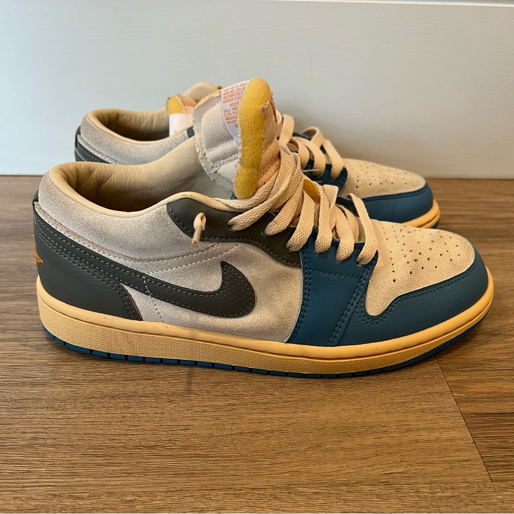 Air Jordan 1 low Vintage UNC grey size 6.5